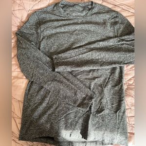 Men’s Lululemon Long Sleeve